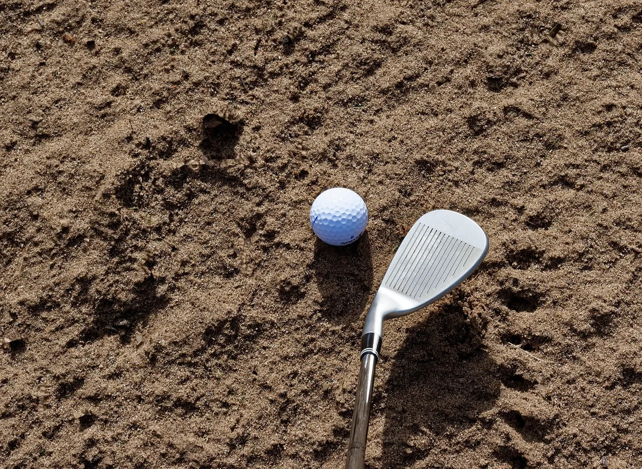 Viento de levante en tu juego de golf, cómo influye